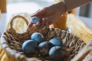 A hagymahéjtól a káposztáig: így fess húsvéti tojást vegyszerek nélkül!